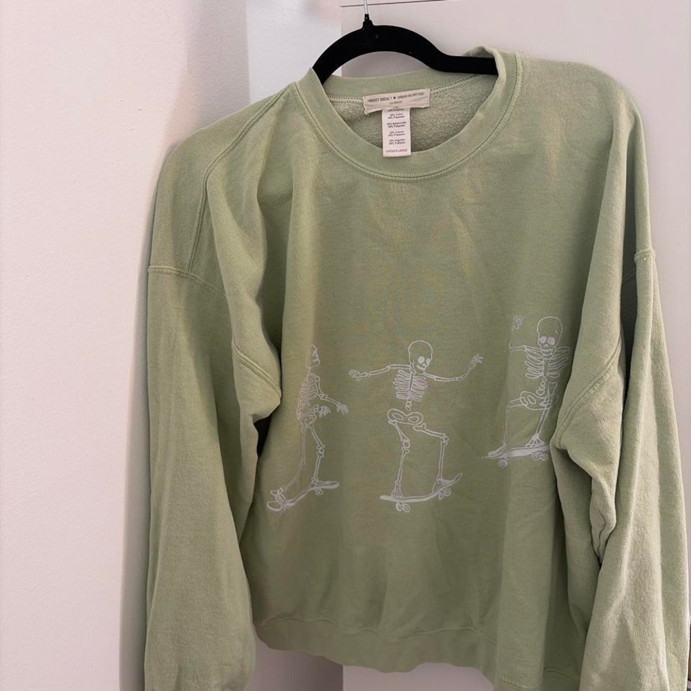 Urban outfitters Green sweatshirt